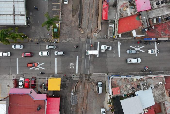 Construirán paso peatonal sobre vías férreas en colonia Jacarandas