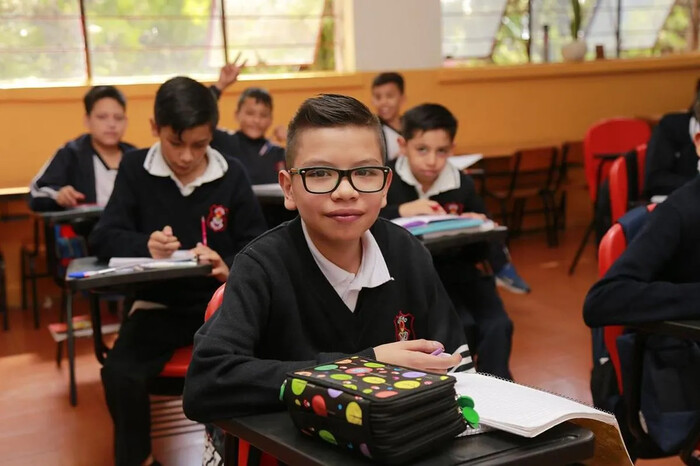 Continúa horario de invierno en escuelas de Michoacán