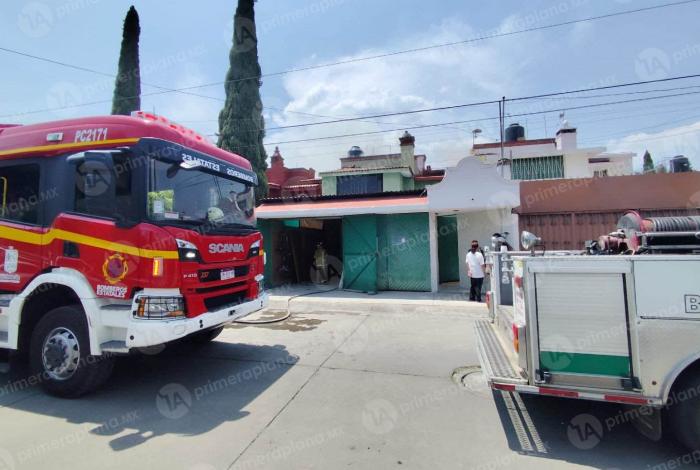 Controlan incendio en domicilio de Rinconada del Valle, Morelia