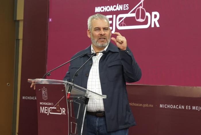 Coordinación, funcionarios capacitados y jueces electos por ciudadanos, factores para combatir el crimen: Bedolla