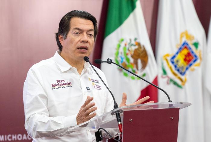 Corrupción de otros gobiernos llevó a buscar federalizar nómina en Michoacán: SEP