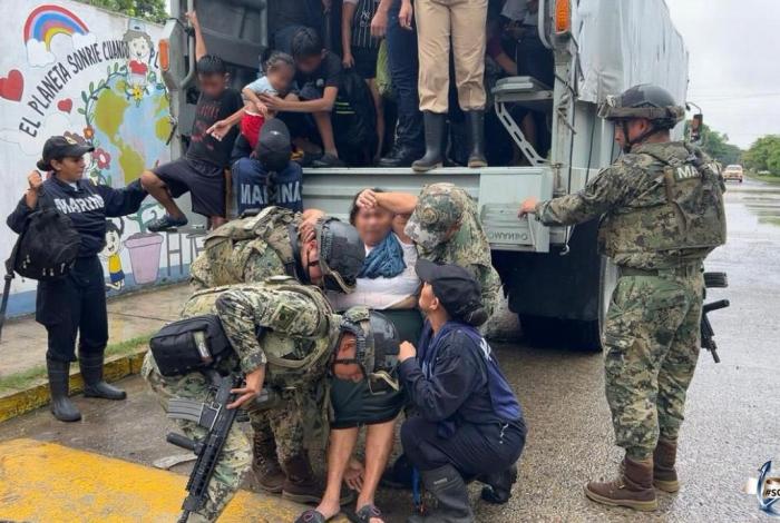 Crece a 48 cifra de decesos en México y miles de damnificados por las lluvias