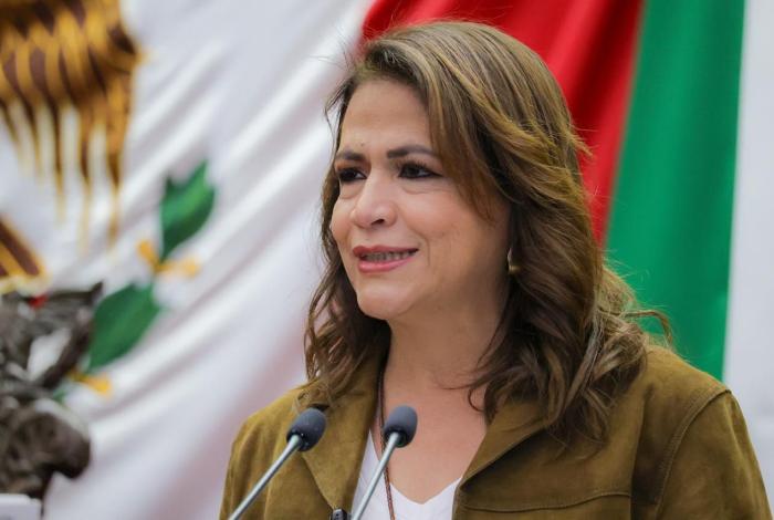 Credencial única de salud facilitará atención médica y reducirá barreras para más de 450 mil adultos mayores: Fabiola Alanís