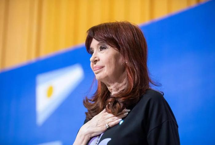 Cristina Fernández de Kirchner cumplirá arresto domiciliario por corrupción