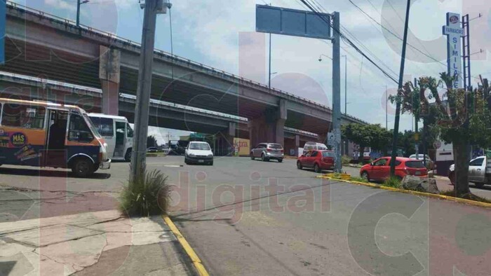  Cruce problemático denuncian en Av. Pedregal y Libramiento Norte en Morelia