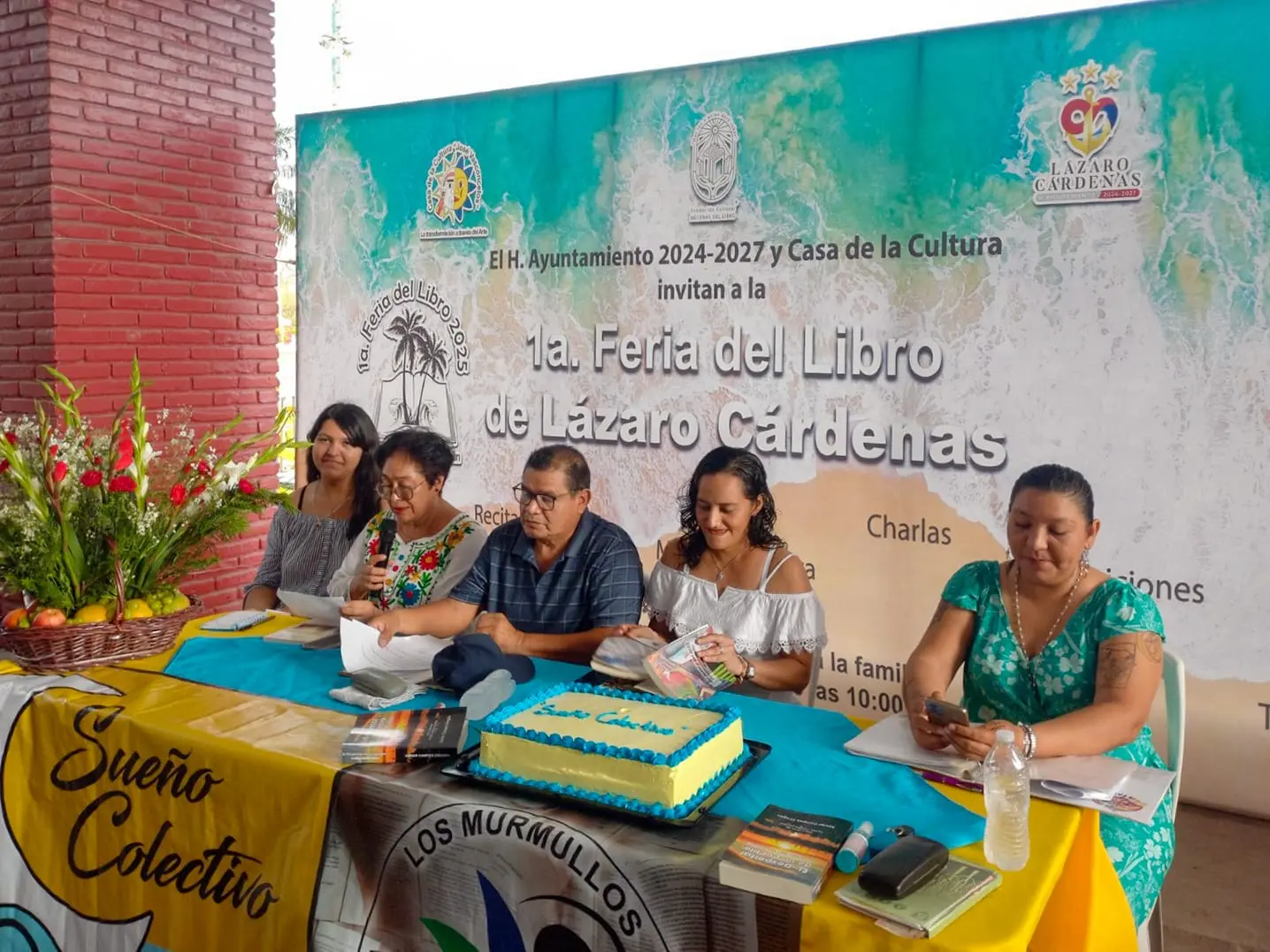 Culmina la Primera Feria del Libro en Lázaro Cárdenas