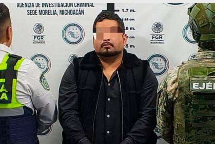 Dan tres años de cárc3l a José; portaba arm4s, cargadores y ropa táctica en Morelia