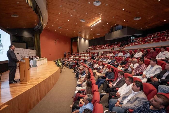 David Martínez Gowman rinde Informe de Actividades Legislativas