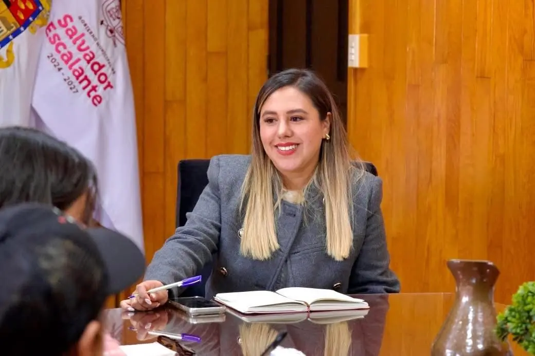 Dayana Pérez Mendoza fortalece coordinación con el sector gastronómico de Santa Clara del Cobre