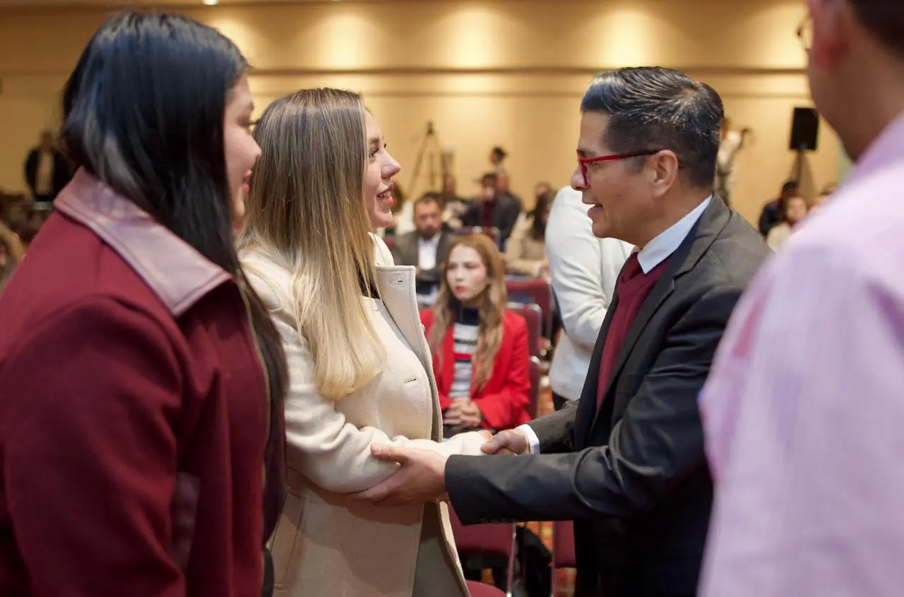  Dayana Pérez participa en el encuentro “Juntos por un Michoacán sin Corrupción”