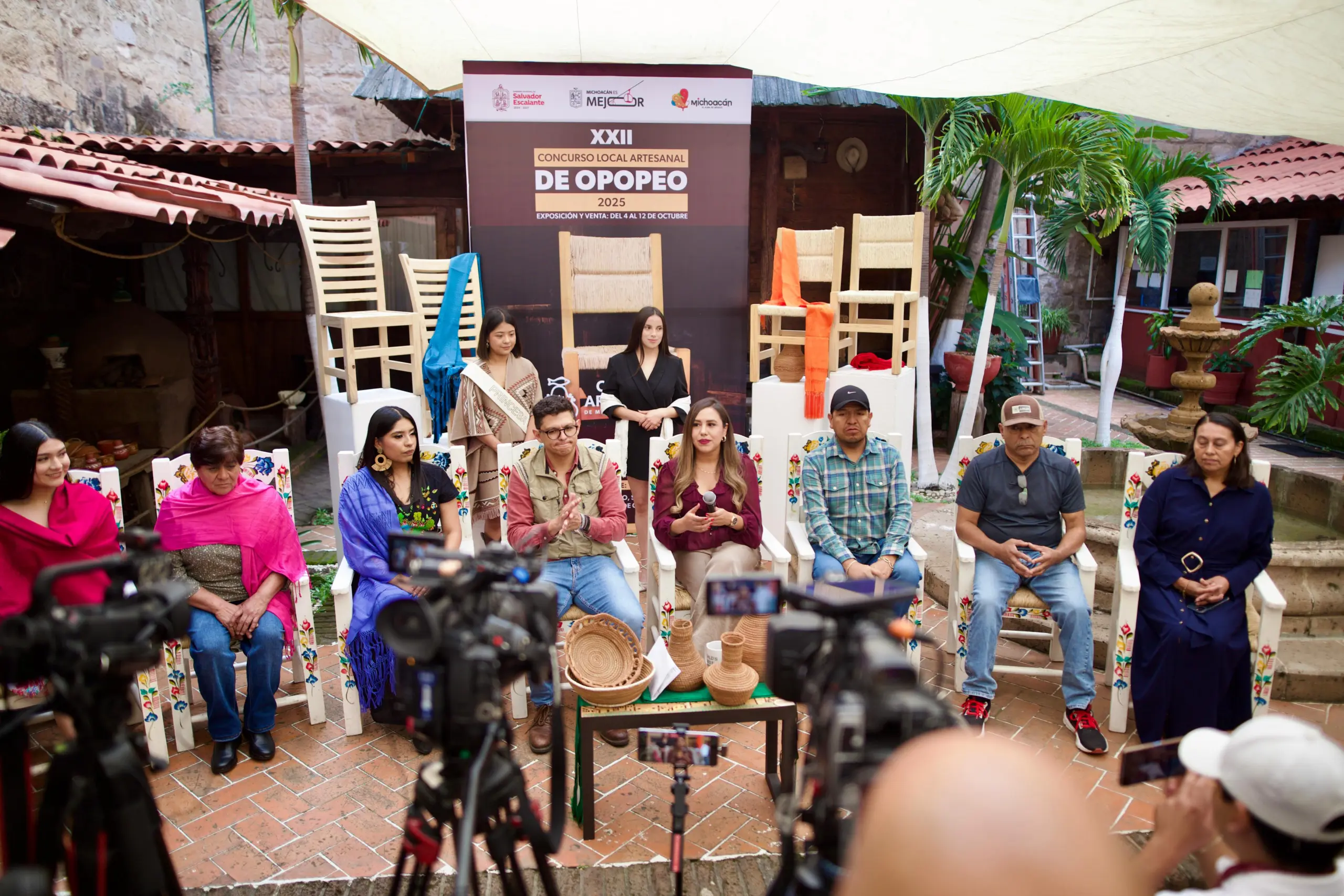  Dayana Pérez presenta la cartelera de la XXII Feria de la Silla 2025 en Opopeo