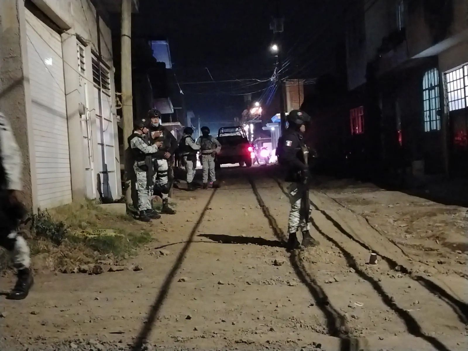 De milagro sobrevive a balazos hombre en Uruapan