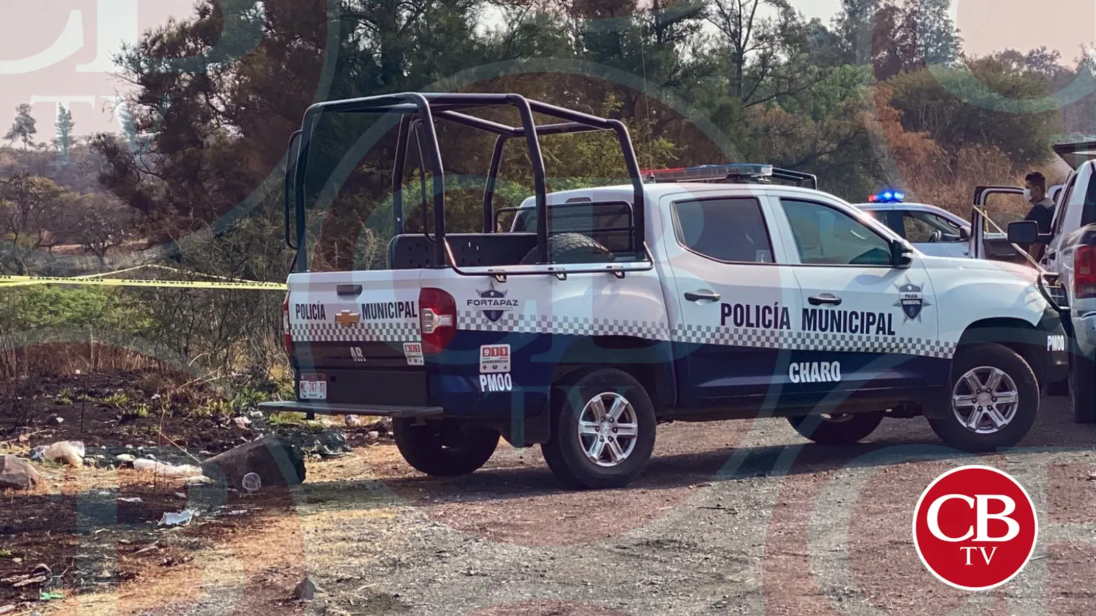 Dejan 2 ejecutados en la carretera Charo-Indaparapeo