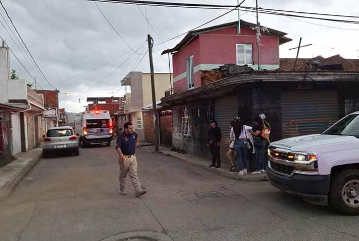 Delincuentes asesinan a un hombre en la colonia La Guadalupana, en Uruapan