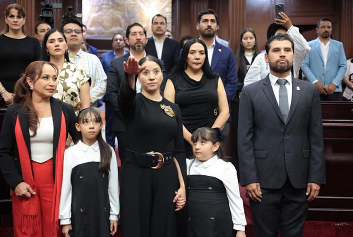 Designa Congreso del Estado a presidenta sustituta de Nuevo Parangaricutiro