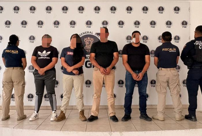 Detienen a cuatro policías de Investigación en Morelia, ¿de qué se les acusa?