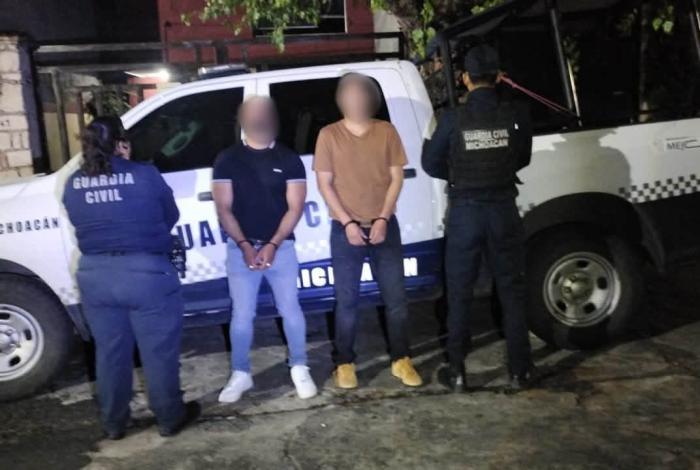 Detienen a dos con arma de fuego en Morelia