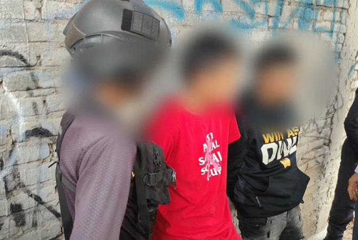 Detienen a dos tras persecución en Morelia; asaltaron en el Bosque Cuauhtémoc