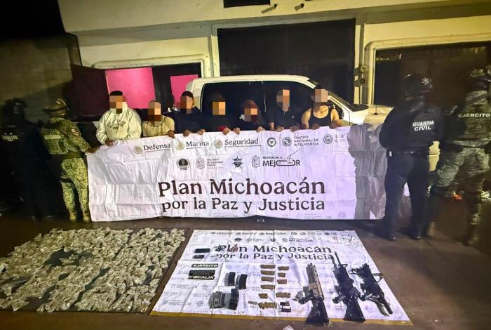 Detienen a siete con armas, dr0ga, dinero y vehículos robados