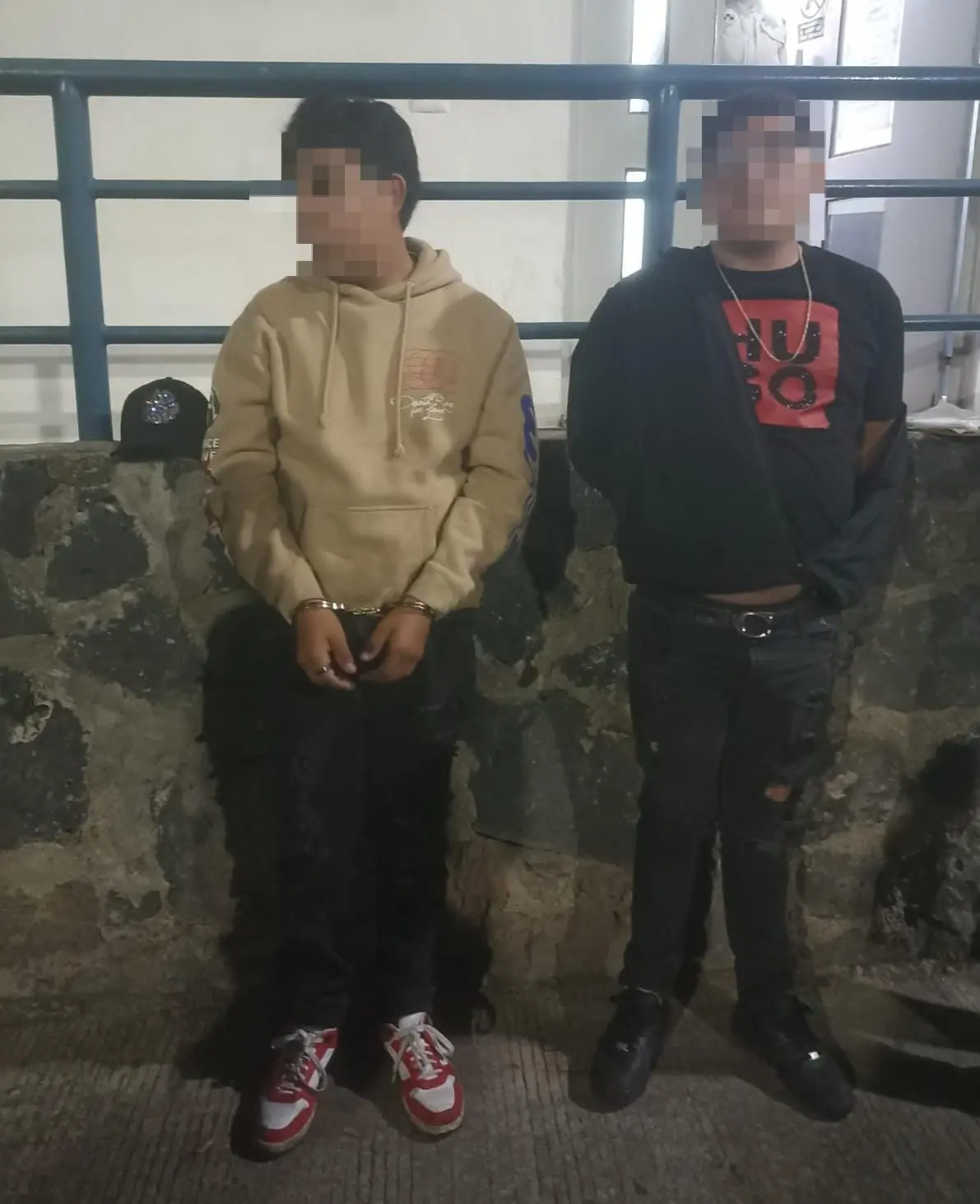 Detienen a sujetos luego de persecución