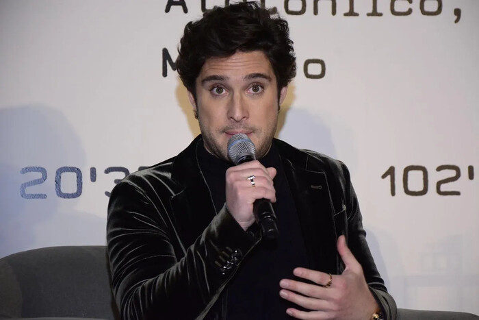 Diego Boneta se distancia de la demanda de Issabela Camil