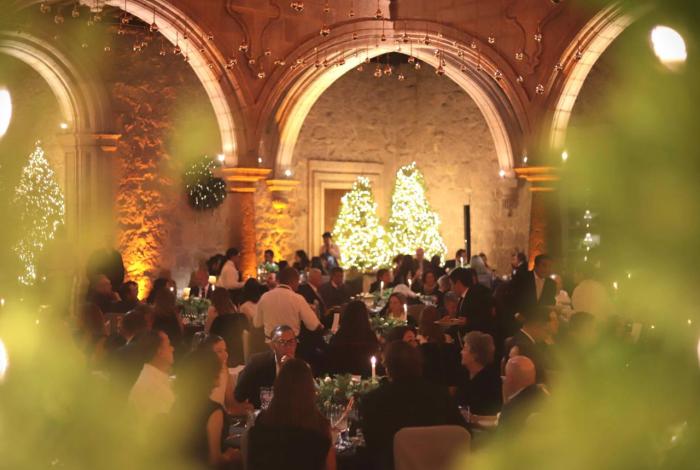 DIF Morelia logra exitosa recaudación para el Día de Reyes con cena con causa