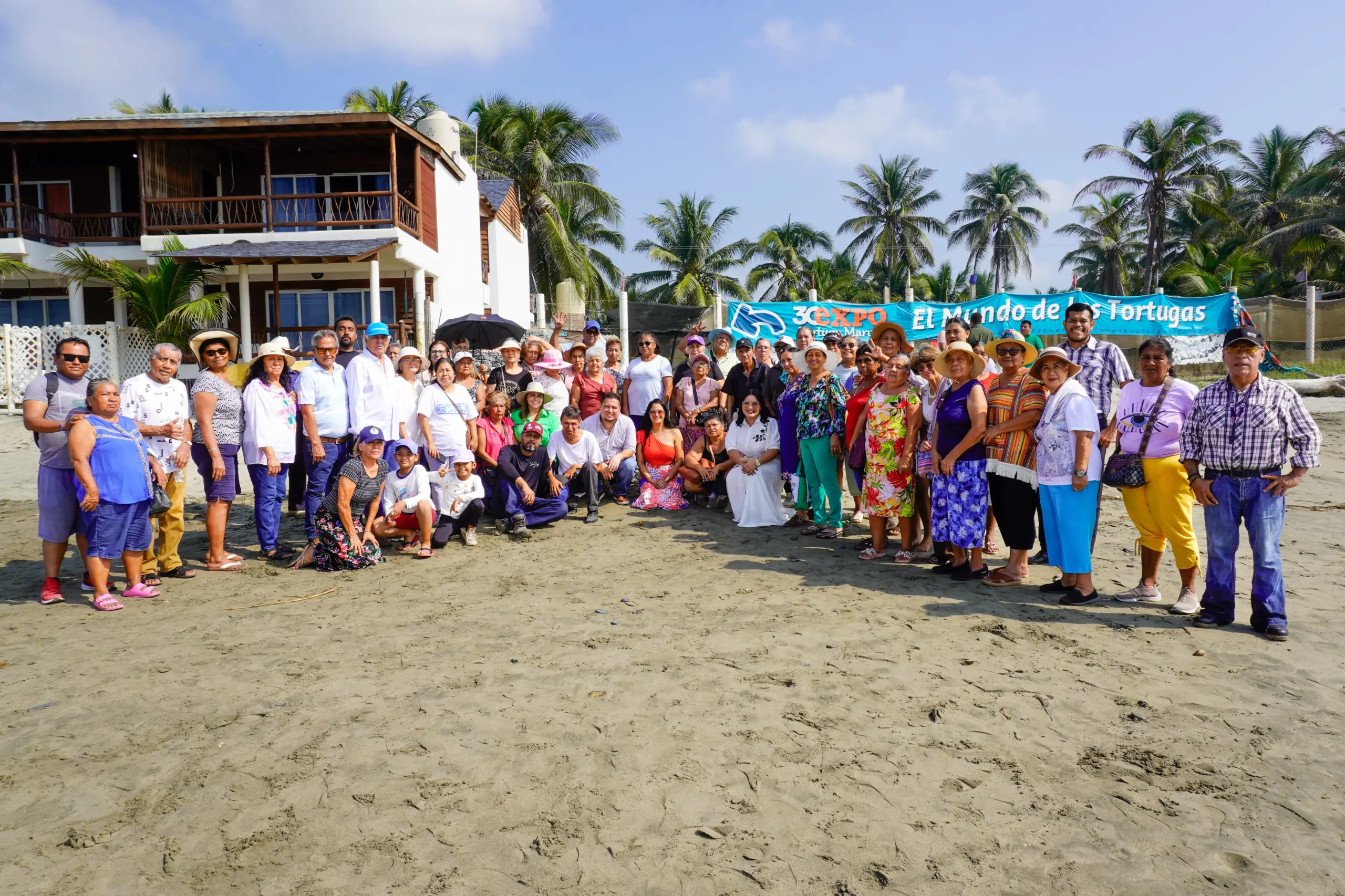 DIF Municipal y Adultos Mayores Visitan Campamento Tortuguero “Taracosta”