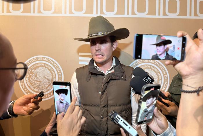 Diputado del sombrero exige identificar a los autores intelectuales del homicidio de Carlos Manzo