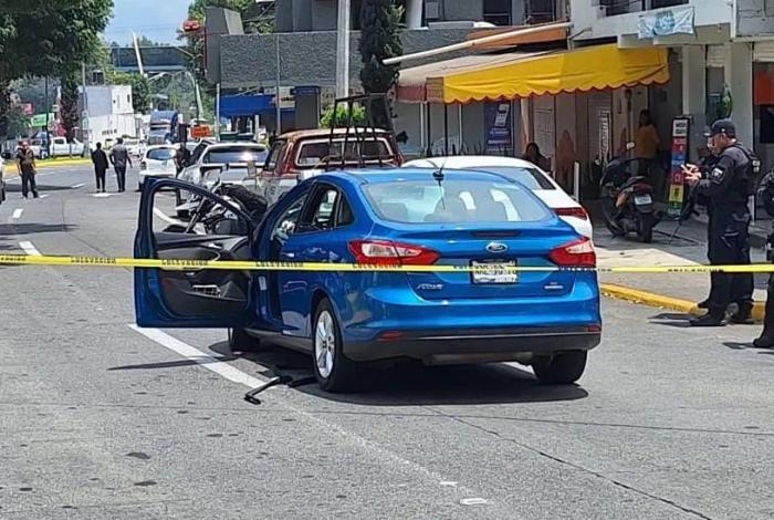 Discusión entre automovilistas termina con un hombre herido de bala en Uruapan