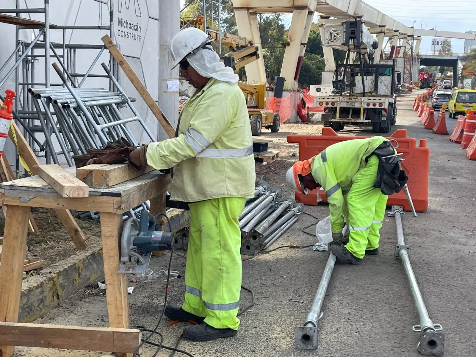 Distribuidor Vial de Salida a Pátzcuaro registra el 60% de avance