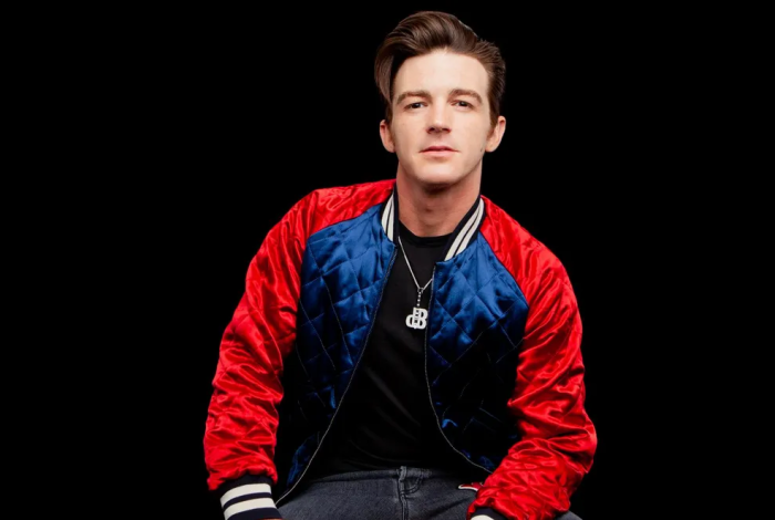 Drake Bell habría exigido retirar videos sobre beso con Mariana Botas