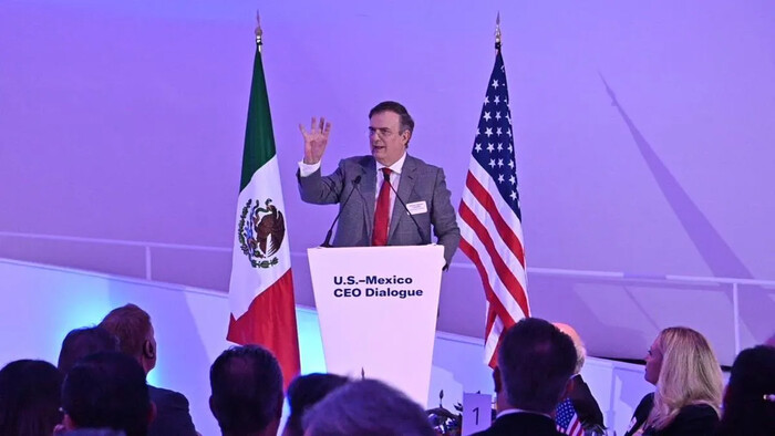 Ebrard refuta a Trump sobre cambio de nombre al Golfo de México