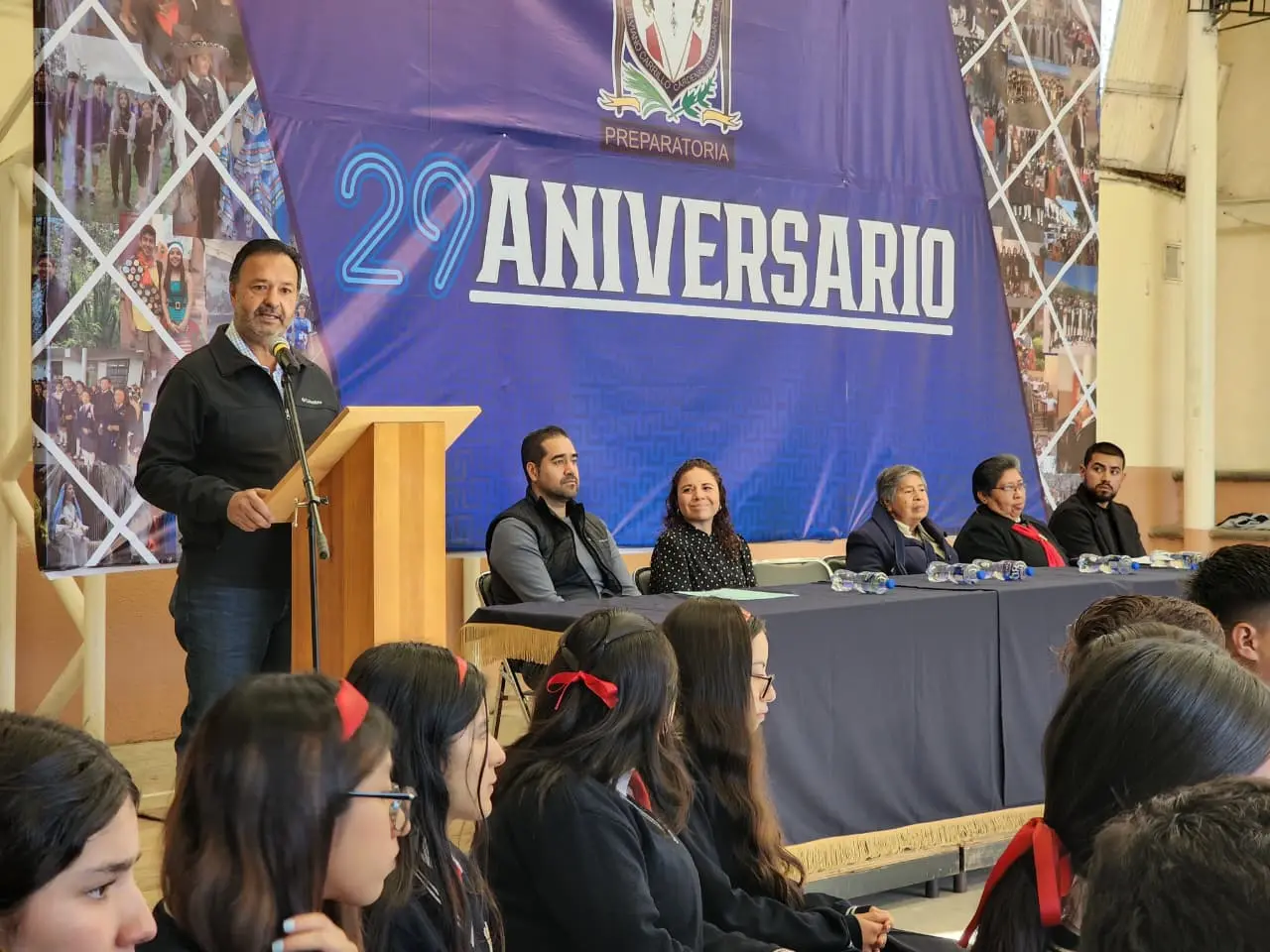 Educación con valores fortalece el futuro de Pátzcuaro: Julio Arreola