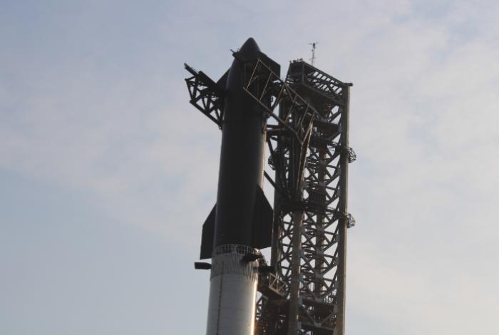 EE.UU. y China empiezan nueva carrera hacia la Luna, y otros países quieren sumarse