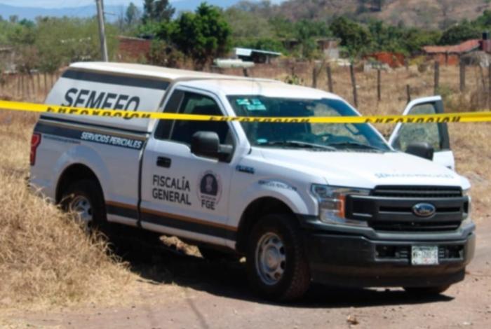 Eje cu tan a dos hombres y abandonan sus cuerpos en La Ruana