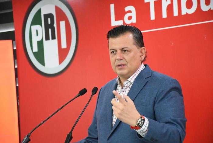 El Congreso del Estado carece de seriedad: Memo Valencia