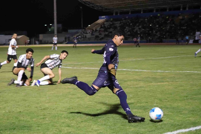  El corazón nicolaita vibró en el debut del Atlético Morelia-UMSNH; ganan los Zorros 6-0 