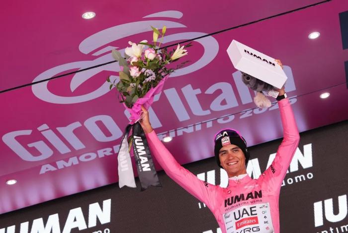 El Giro de Italia 2025 continúa de rosa mexicano con Isaac del Toro como líder