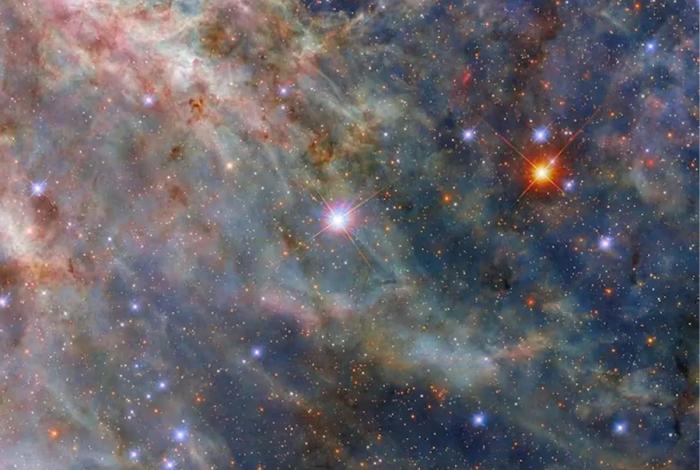 El Hubble de la NASA captura una tarántula cósmica