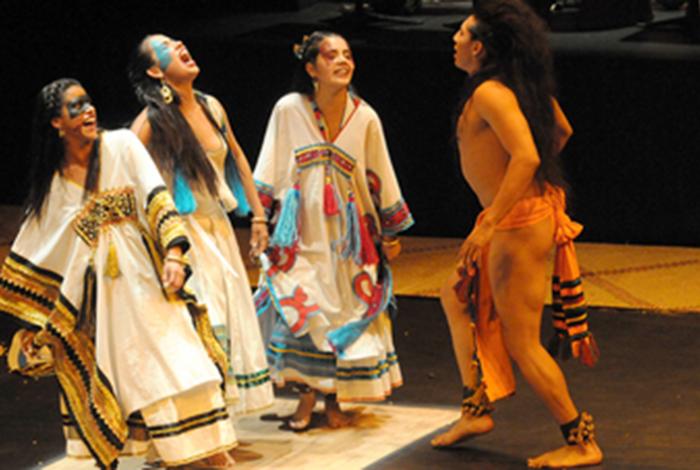 El náhuatl en el teatro hoy: Herramienta para el discurso decolonial y plataforma para el arte experimental