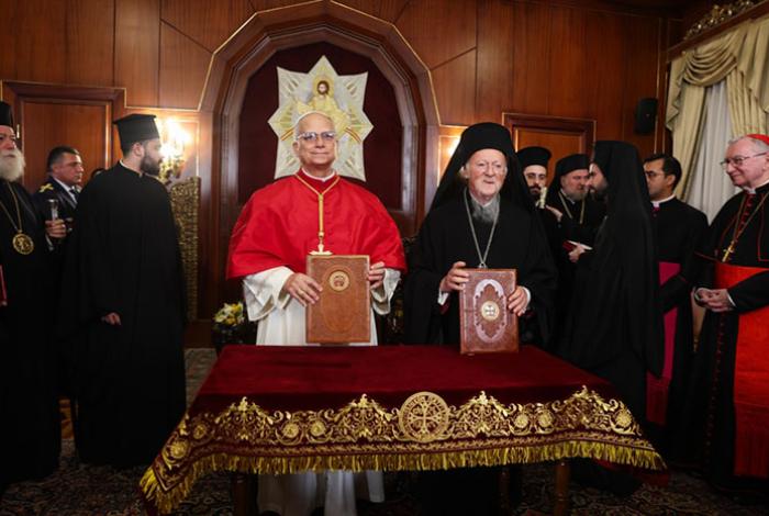 El papa León XIV y el patriarca Bartolomé piden que se haga lo posible para el cese de la guerra