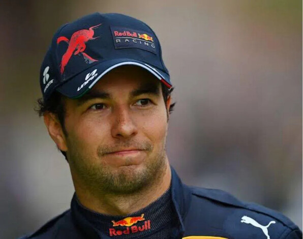 El Piloto Mexicano, Sergio “Checo” Pérez estaría fuera de Red Bull