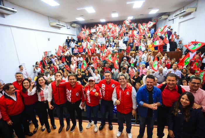 EL PRI ESTÁ FUERTE Y CUMPLIÓ EN VERACRUZ: ALEJANDRO MORENO CÁRDENAS