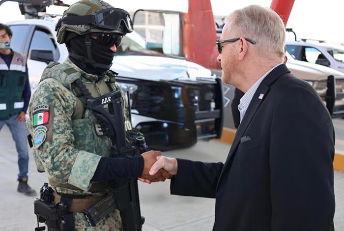 Embajador de EUA en México celebra “gran golpe” al CJNG y pide mantener la firmeza