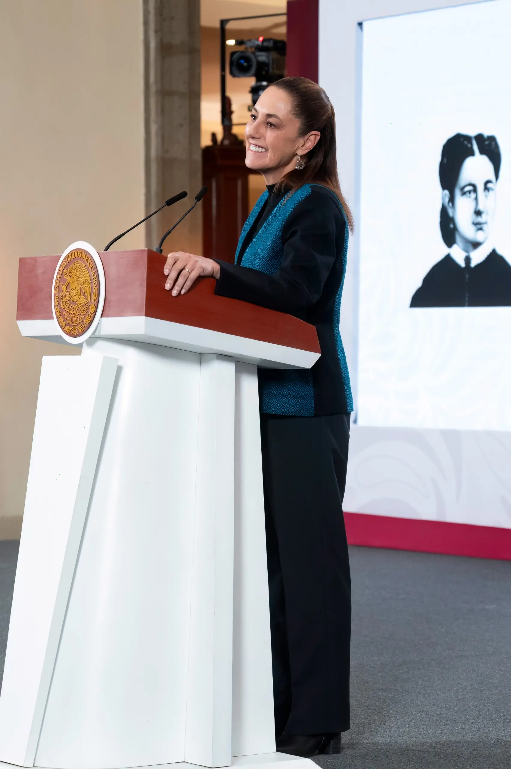 EN ABRIL INICIA CREDENCIALIZACIÓN DEL SERVICIO UNIVERSAL DE SALUD; “VA A PERMITIR UN MEJOR SISTEMA DE SALUD”: PRESIDENTA CLAUDIA SHEINBAUM