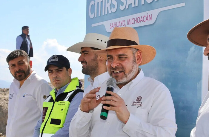 En beneficio de seis municipios, inaugura Bedolla relleno sanitario en Sahuayo