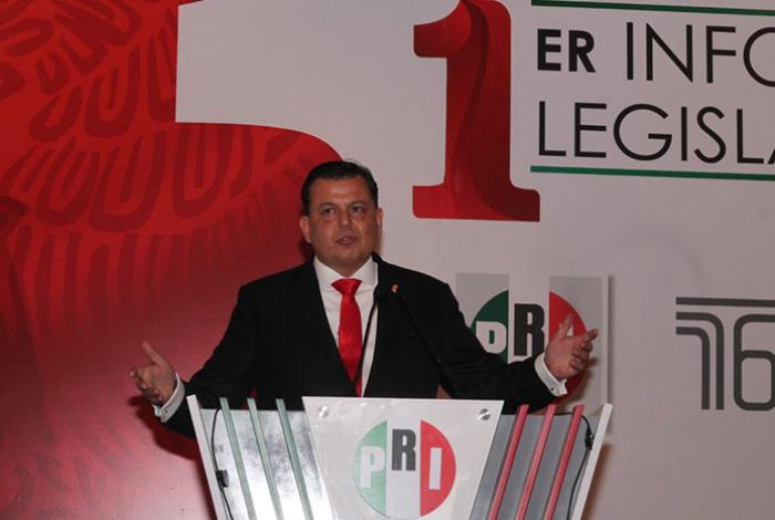 En el PRI hacemos política sin demagogia, transparente y sin autoritarismo: Memo Valencia