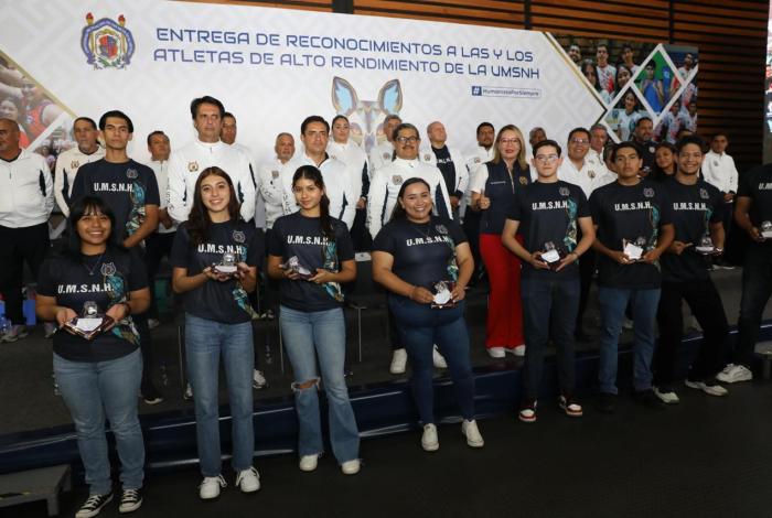 En gestión de Yarabí Ávila, la UMSNH se coloca en el Top 10 en el ámbito deportivo universitario