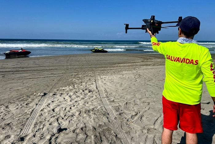 En marcha operativo preventivo de PC en playas de Michoacán por Semana Santa