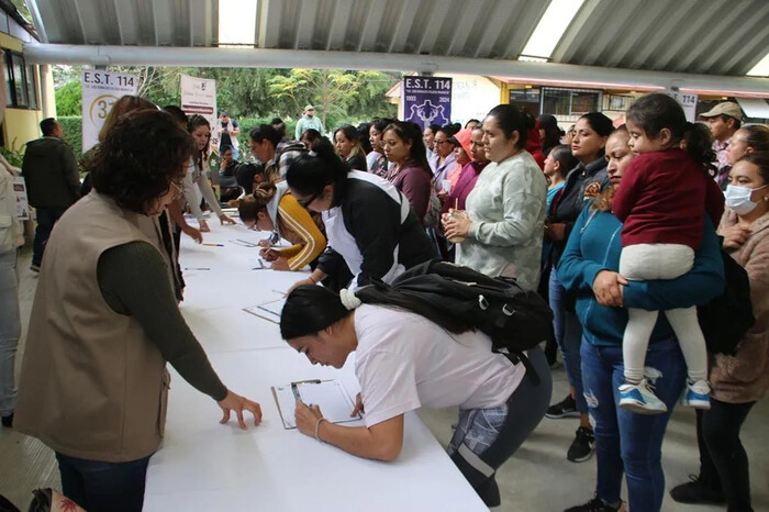 En Michoacán 18 mil estudiantes de secundaria sin beca Rita Cetina; habrá segunda vuelta de registro